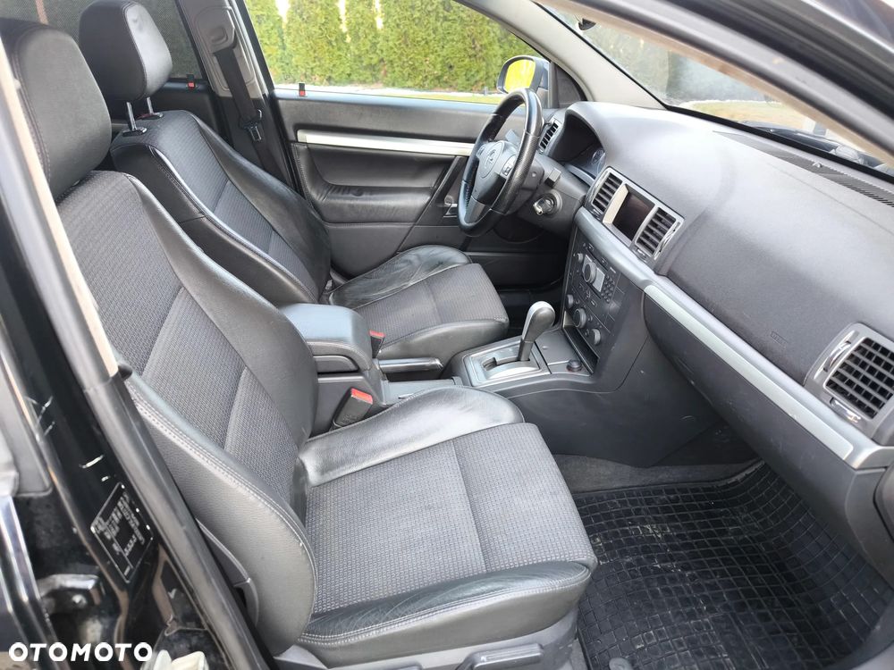 Opel Vectra 1.9 CDTI Sport / GTS ActiveSelect - 4