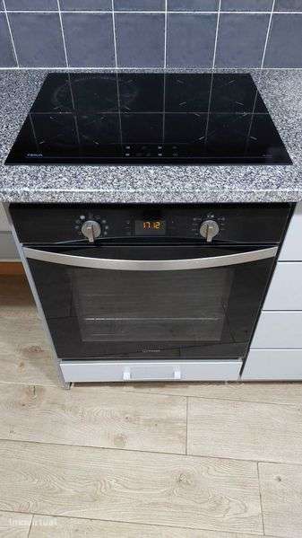 T2 reconstruído com cozinha equipada e pátio - Grande imagem: 5/12