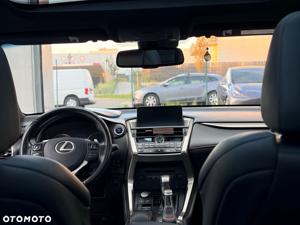 Lexus NX - 28