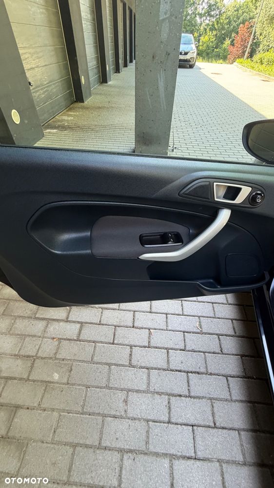 Ford Fiesta - 14