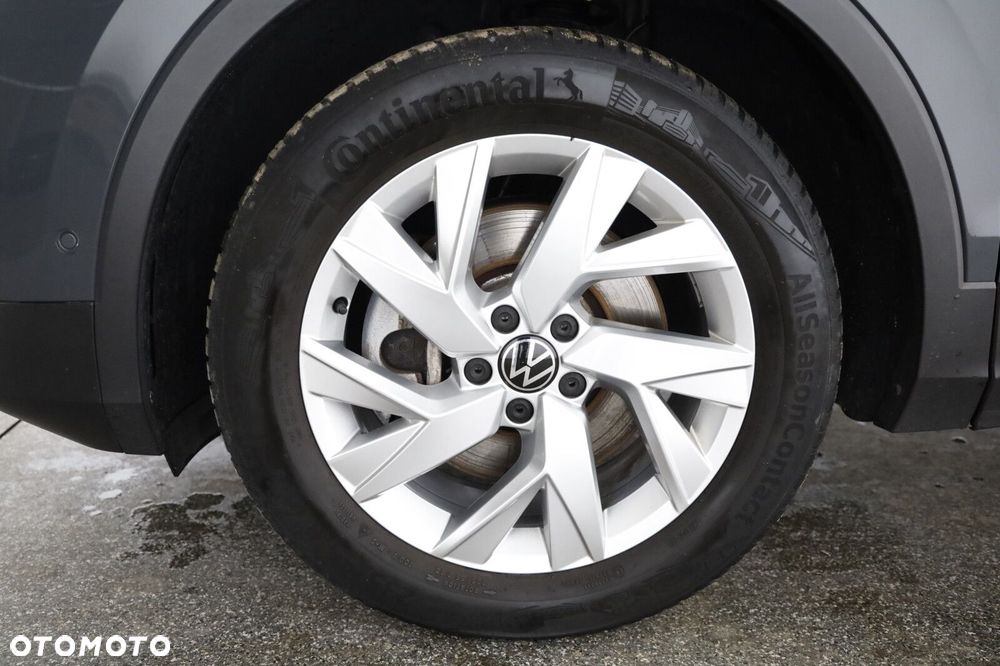 Volkswagen Tiguan - 26