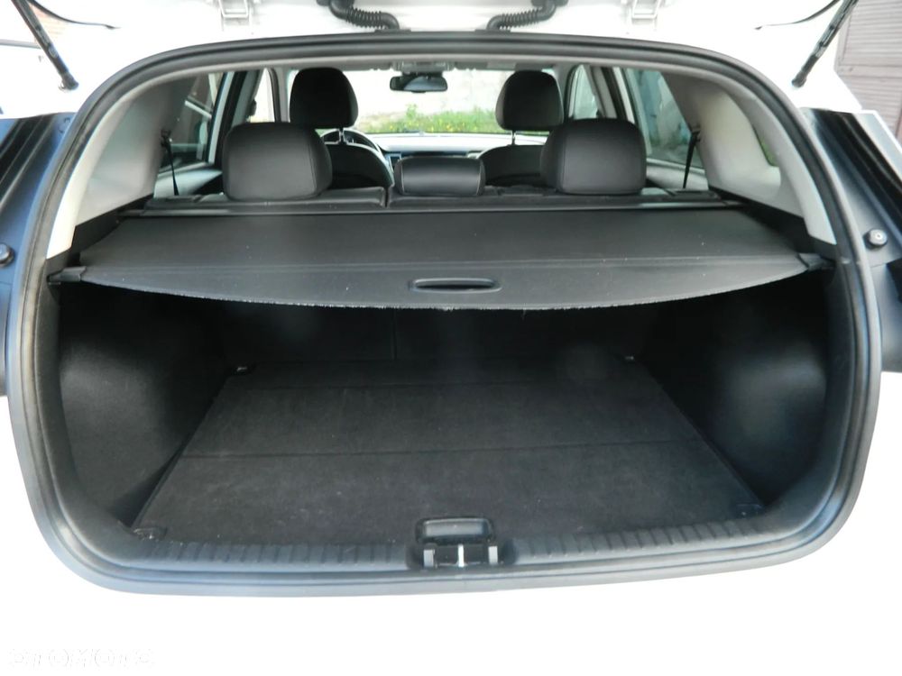 Citroën C4 Picasso 1.2 PureTech Shine S&S EAT6 - 12