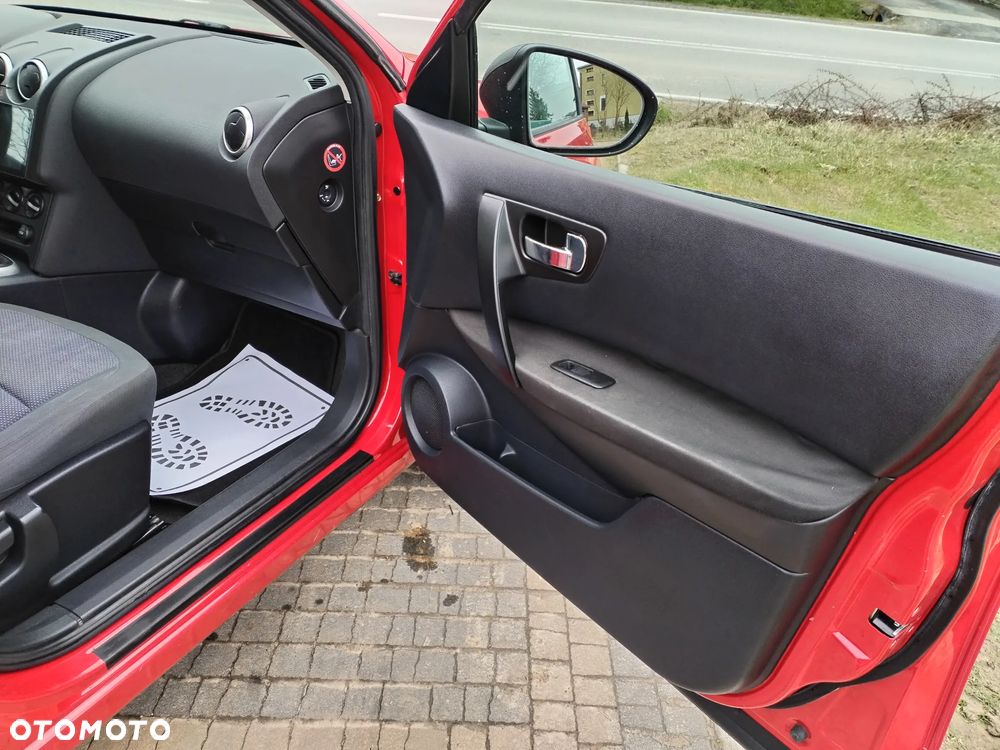 Nissan Qashqai - 10