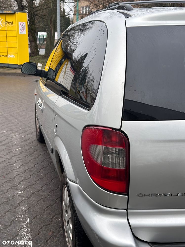 Chrysler Voyager 2.8 LX CRD - 6