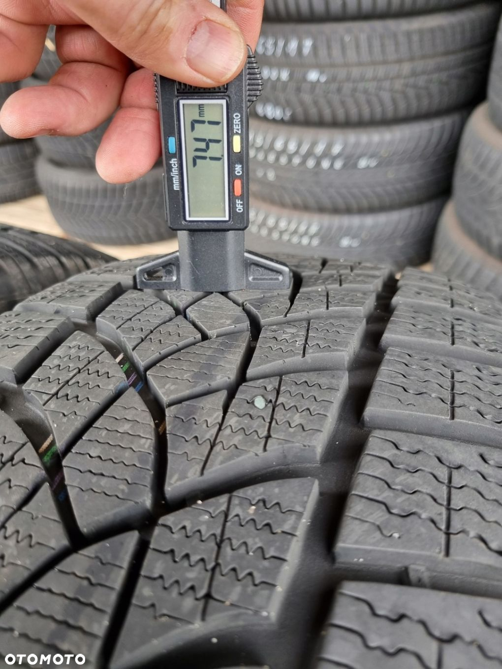 Opony GOODYEAR ULTRAGRIP performance 235/55r18 104H 2022r.7,5mm super stan - 4