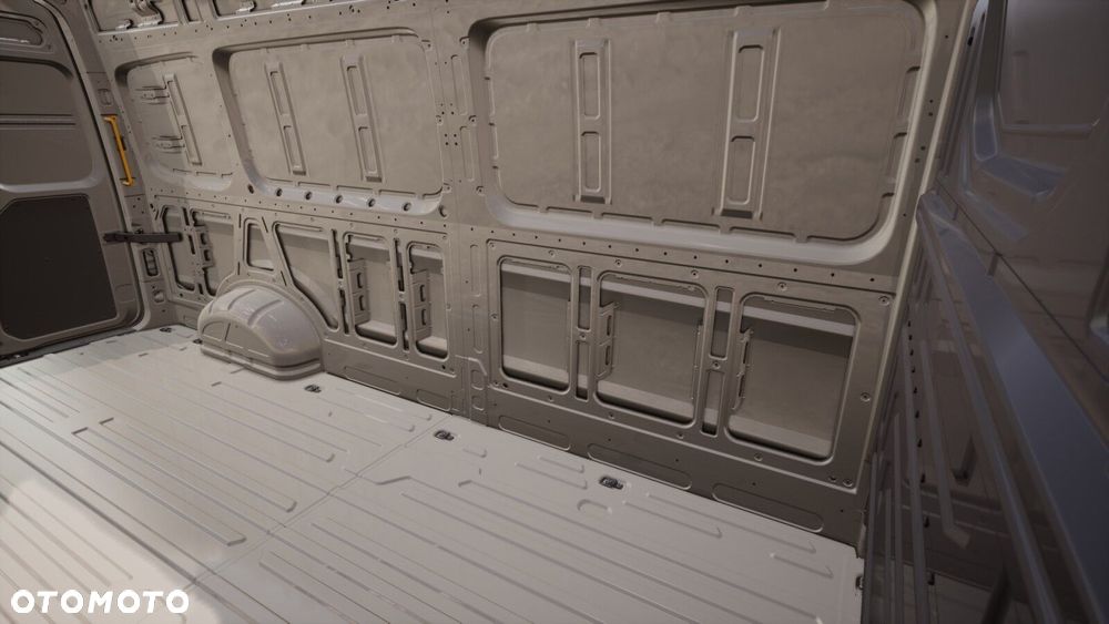 Volkswagen Crafter Furgon z wysokim dachem - 16