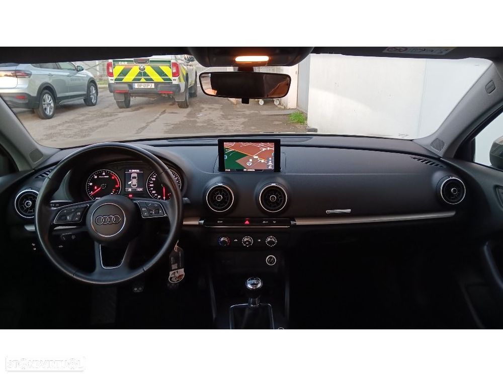 Audi A3 Sportback 30 TDI - 6