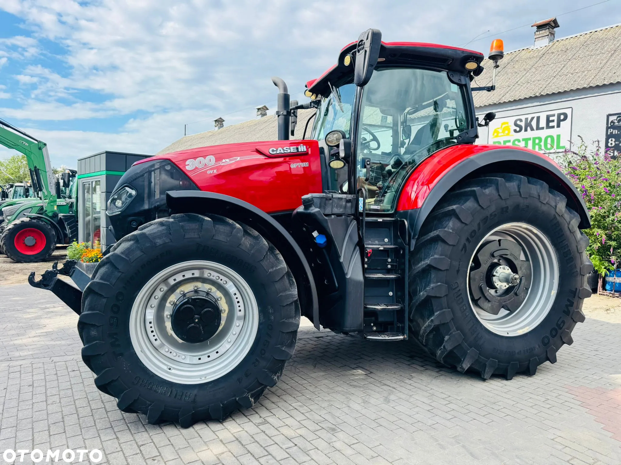 Case IH Optum 300 - 13