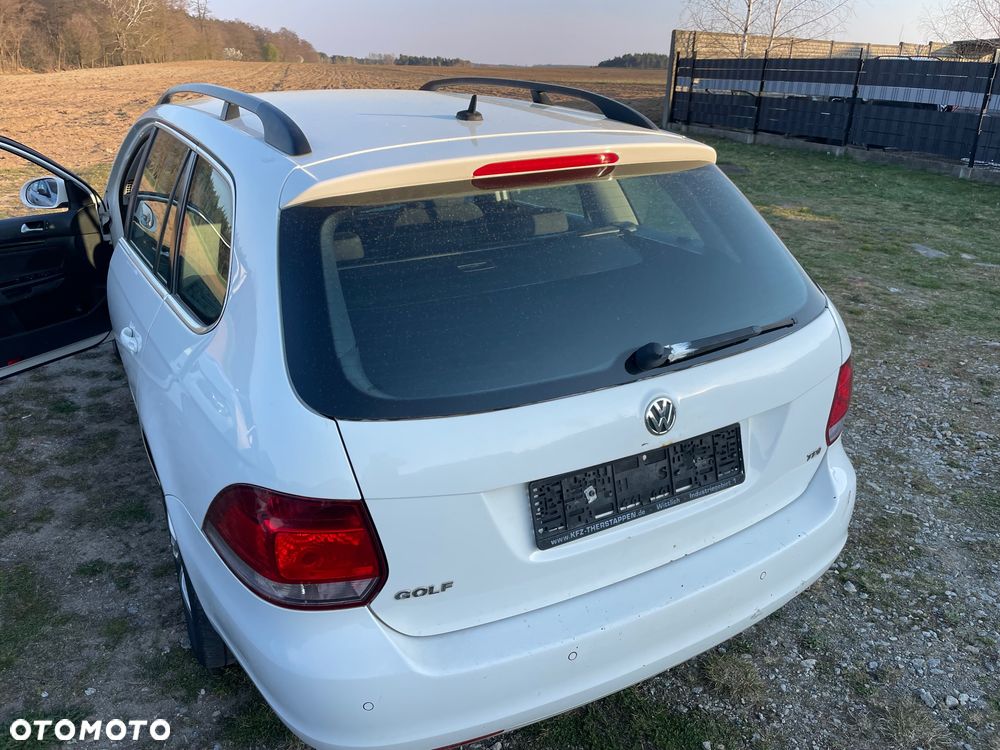 Volkswagen Golf 1.6 TDI BlueMotion Technology Comfortline - 4