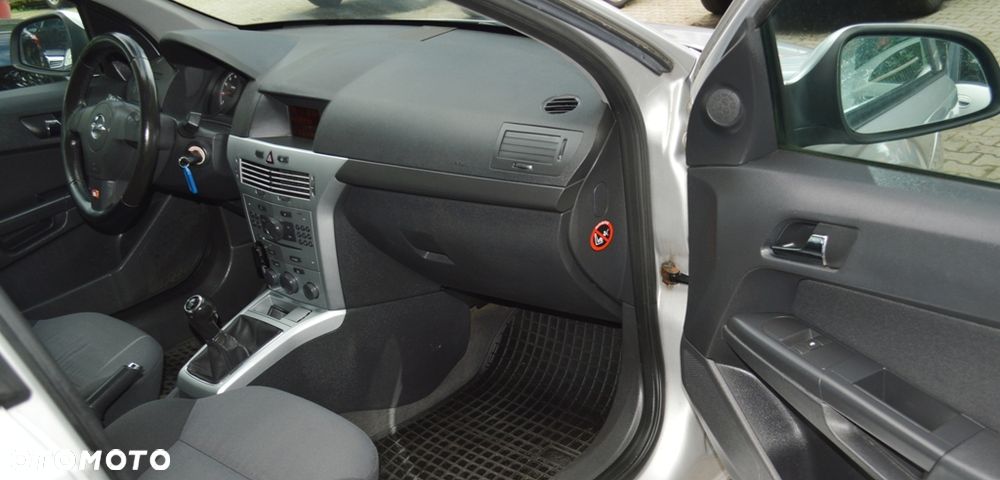 Opel Astra 1.4 Start - 33