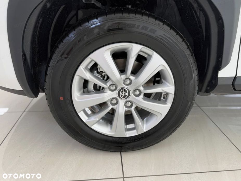 Toyota Yaris Cross - 13