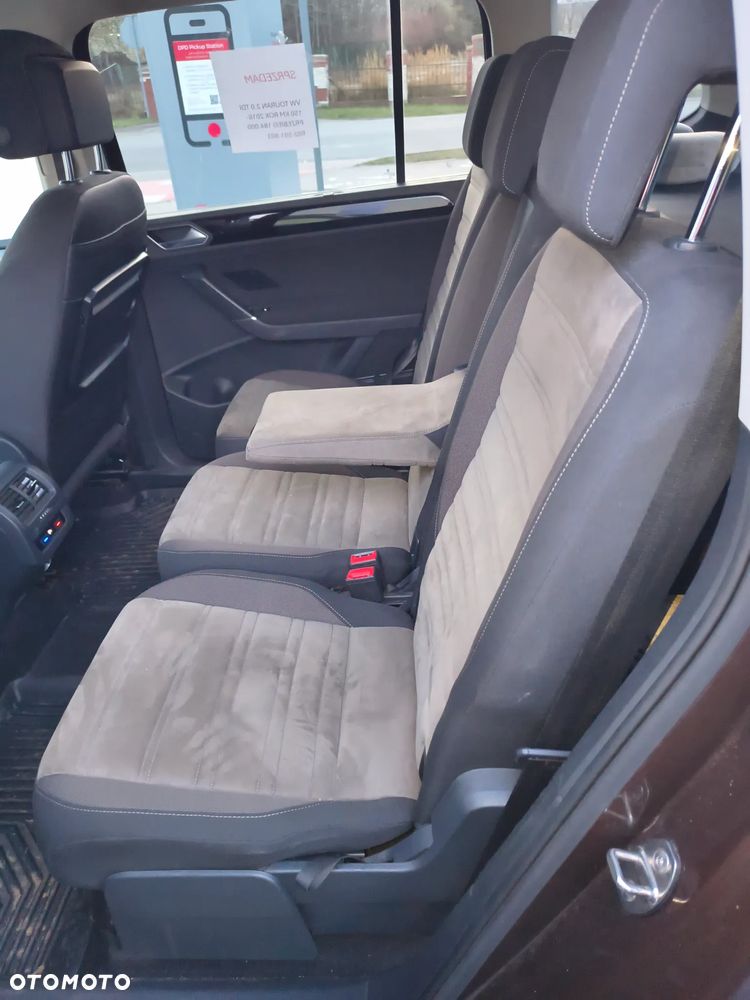 Volkswagen Touran 2.0 TDI BMT Comfortline DSG - 11