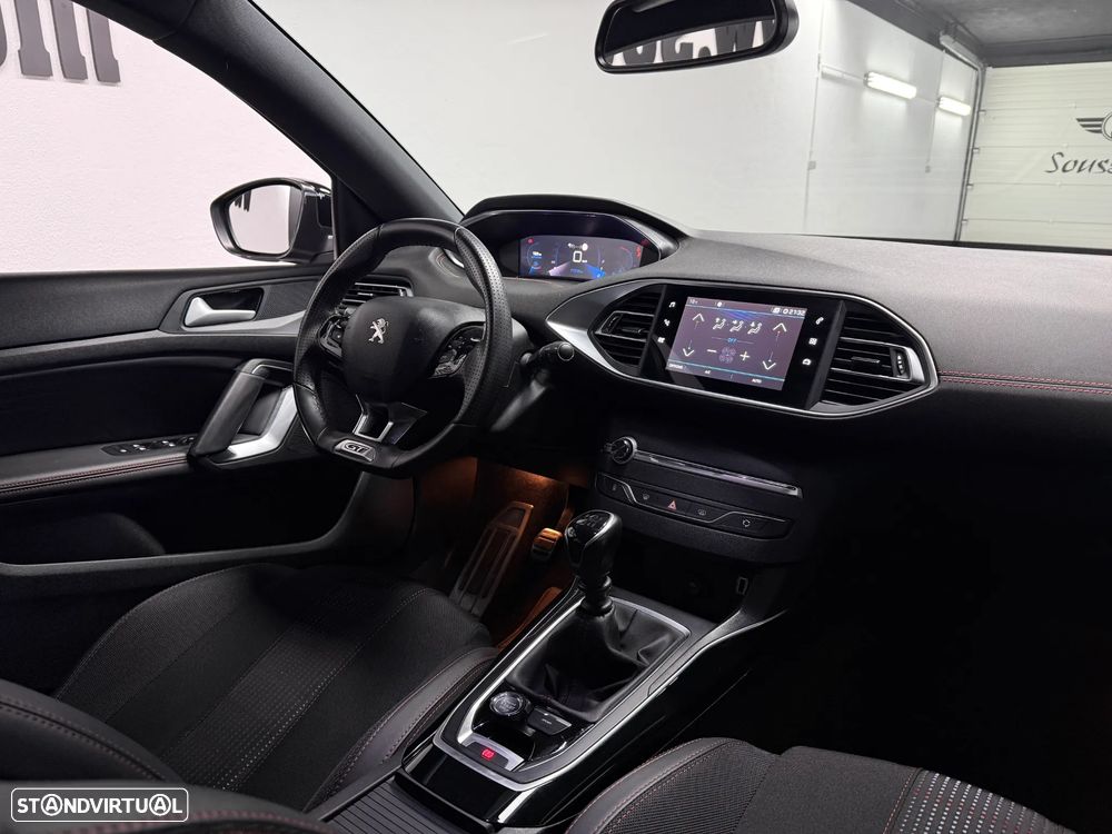 Peugeot 308 PureTech 130 GPF Stop & Start GT - 15