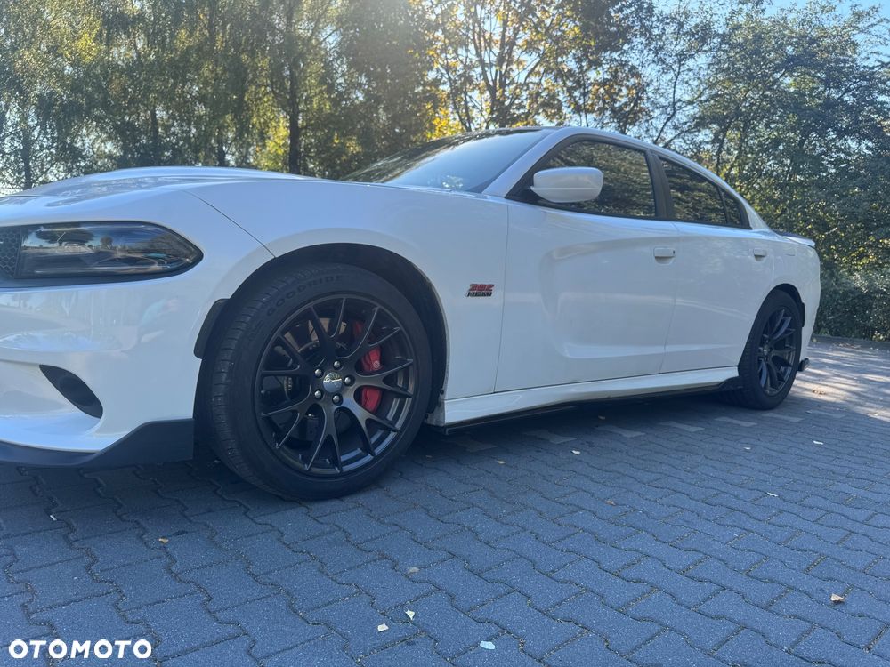 Dodge Charger - 17