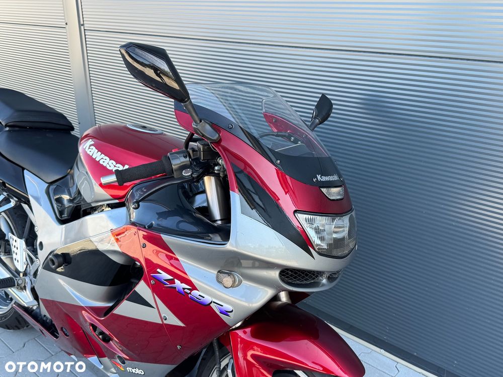 Kawasaki ZXR - 6