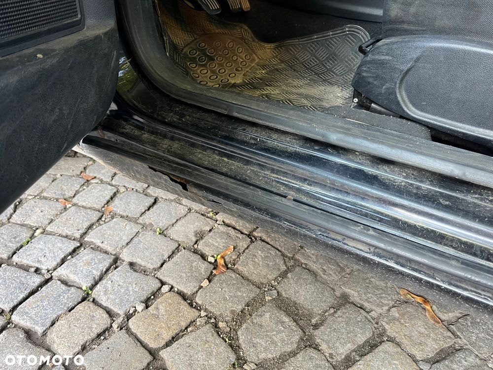 Ford Mondeo 1.8 TDCi Ambiente - 21
