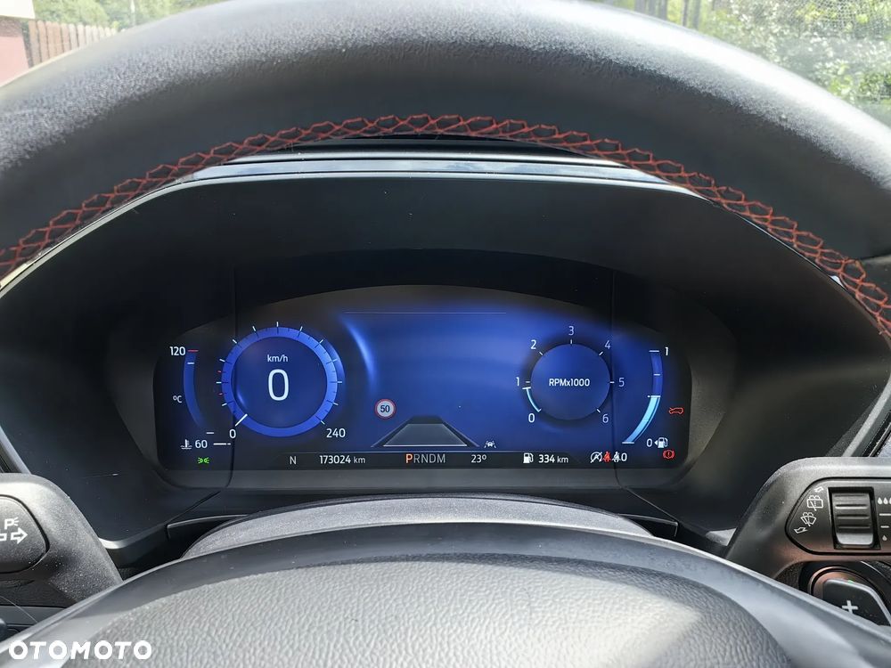 Ford Kuga 2.0 EcoBlue 4x4 ST-LINE X - 6