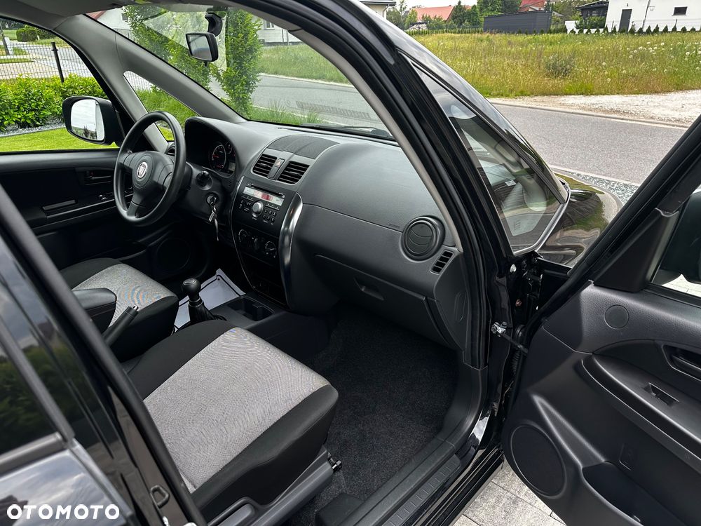 Fiat Sedici 1.6 16V 4x4 Dynamic - 25