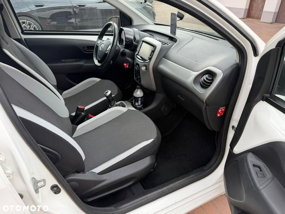 Toyota Aygo - 18