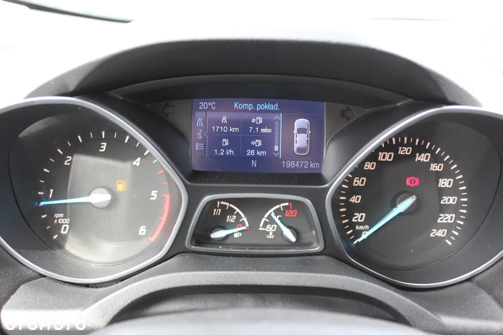 Ford Kuga 2.0 TDCi 2x4 Champions Edition - 25