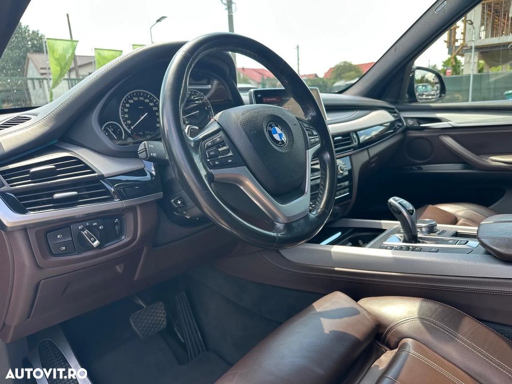 BMW X5 xDrive35i - 7