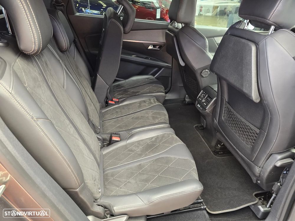 Peugeot 5008 2.0 BlueHDi GT EAT6 - 23