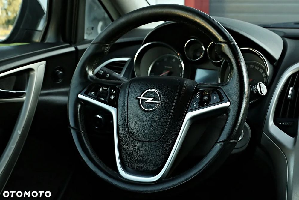 Opel Astra 1.7 CDTI DPF Cosmo - 34