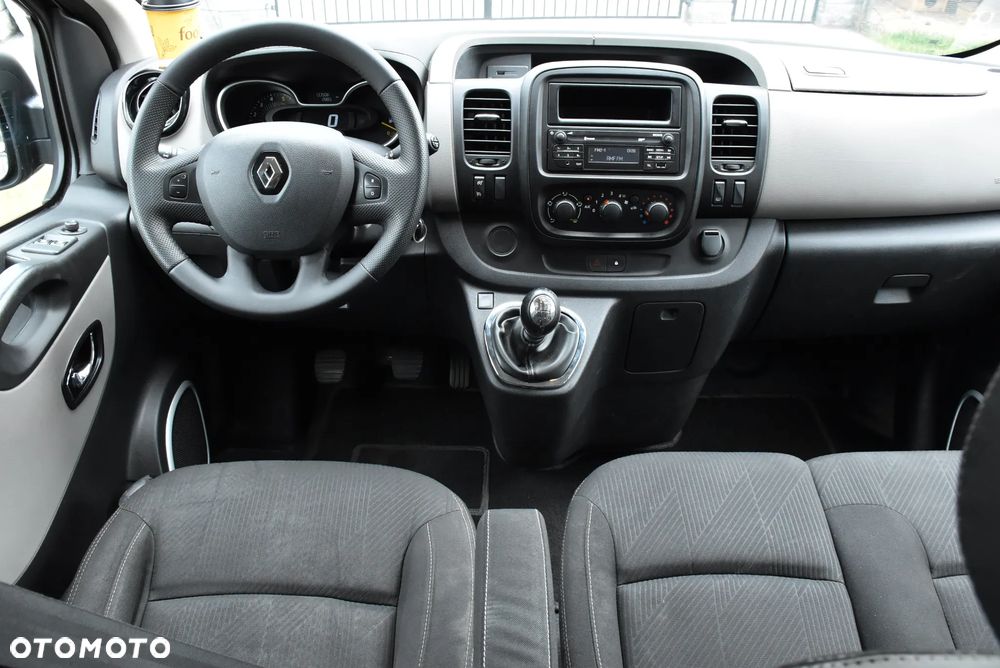 Renault Trafic - 8
