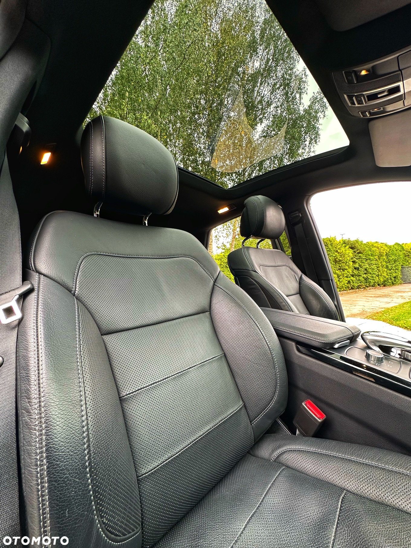 Mercedes-Benz GLE 350 d 4-Matic - 13