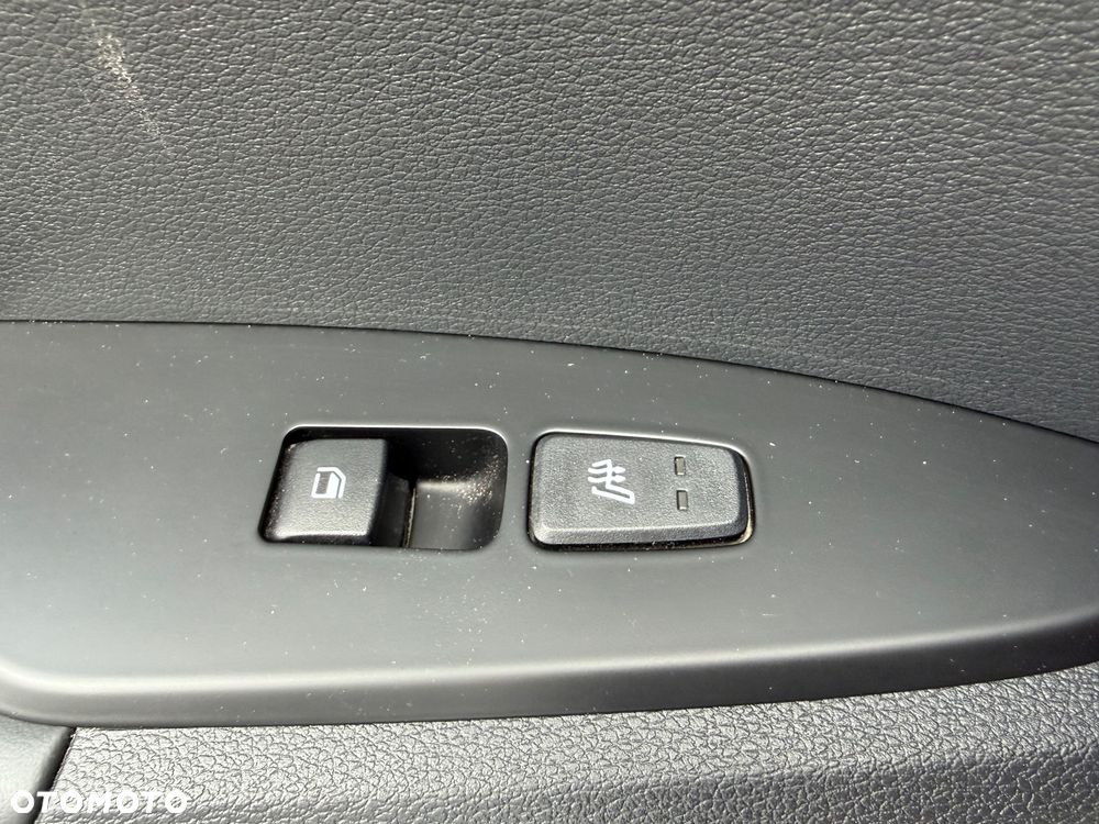 Kia Sportage 1.6 CRDI 2WD Eco-Dynamics+ (48V M-H) DCT Spirit - 13