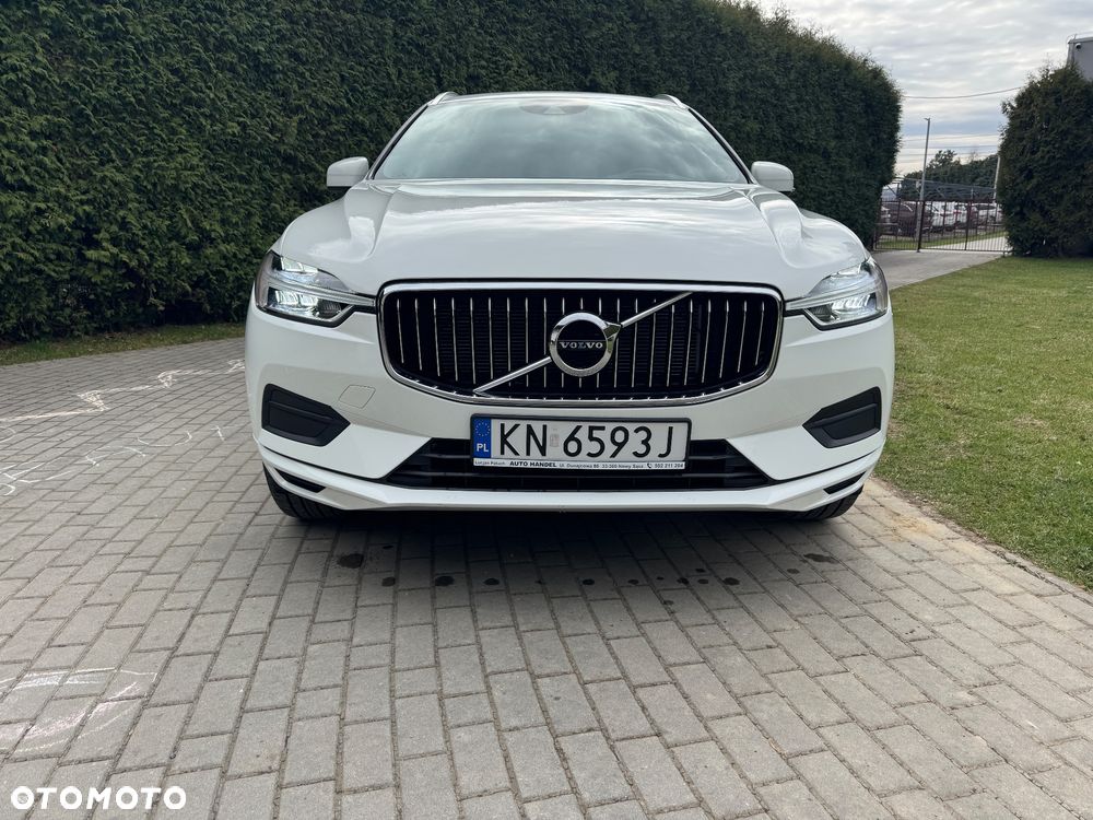 Volvo XC 60 T5 AWD Geartronic Momentum - 3