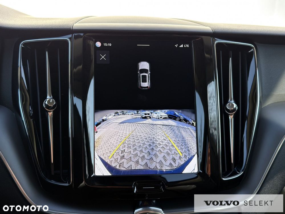 Volvo XC 60 - 32