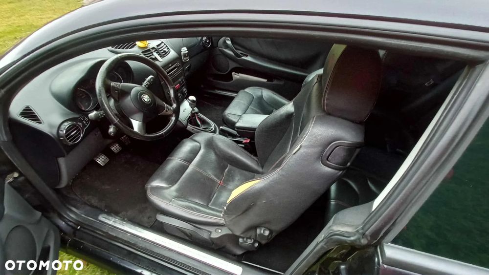Alfa Romeo GT 1.9JTD 16V Progression - 7
