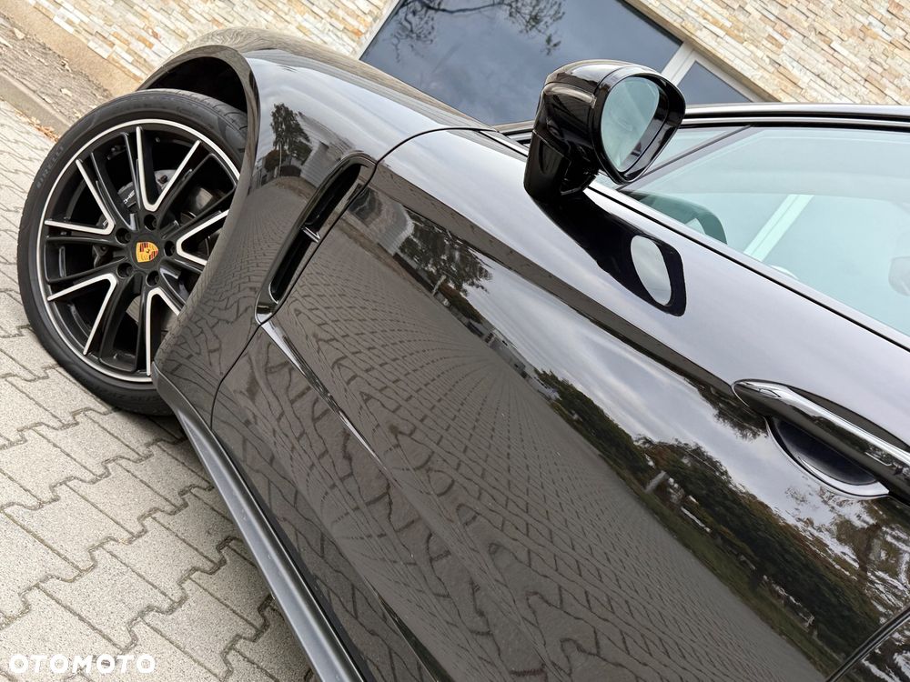 Porsche Panamera 4 GPF Executive - 16
