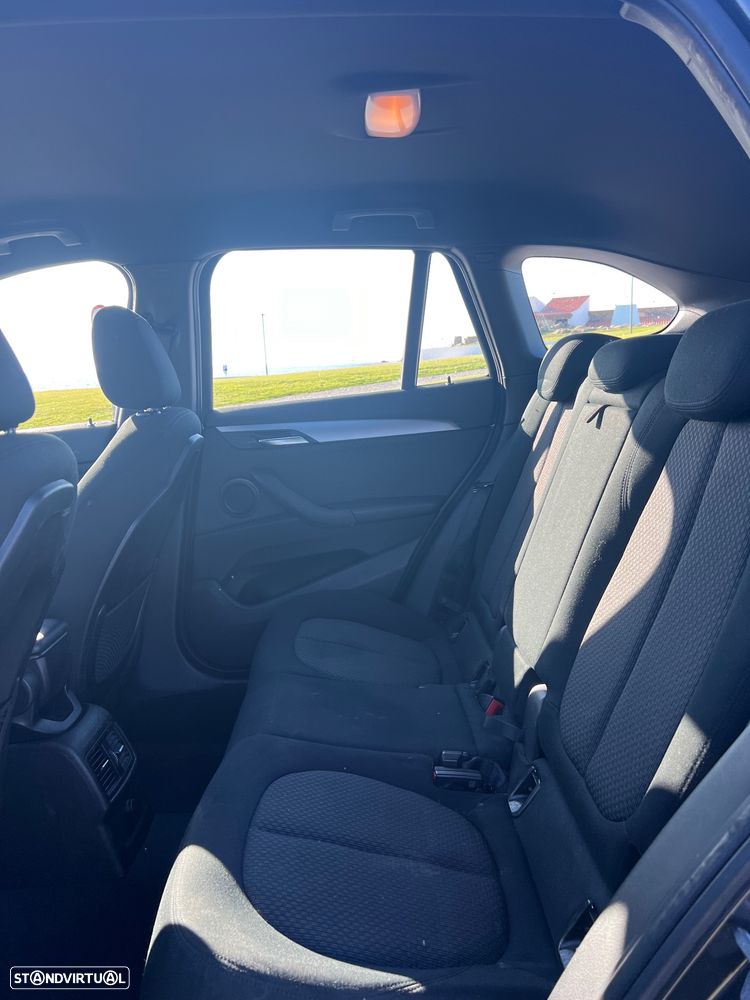 BMW X1 16 d sDrive Auto - 12