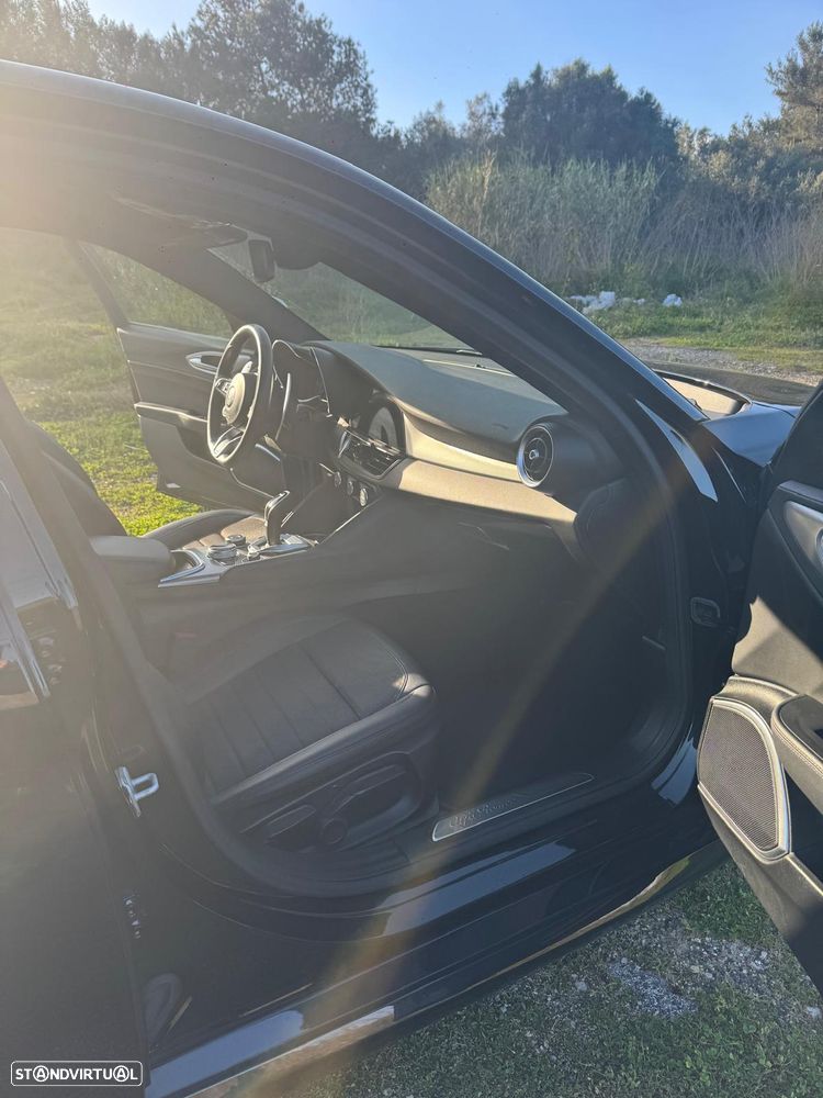 Alfa Romeo Giulia 2.2 D Sprint AT8 - 15
