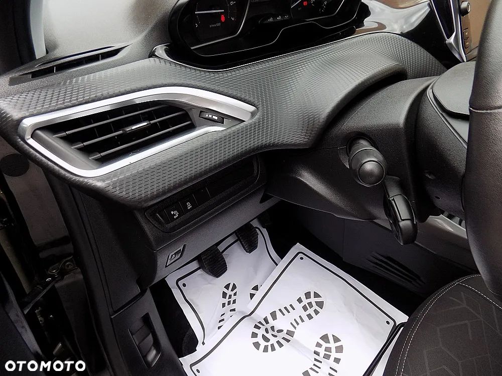 Peugeot 2008 PureTech 82 Style - 10