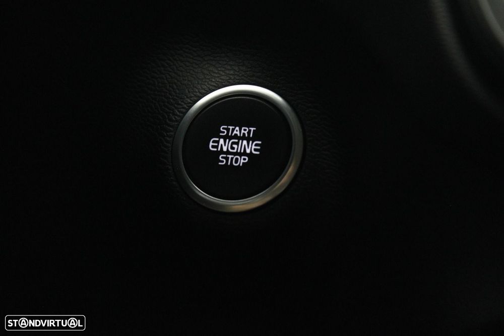 Volvo XC 40 2.0 D3 - 14