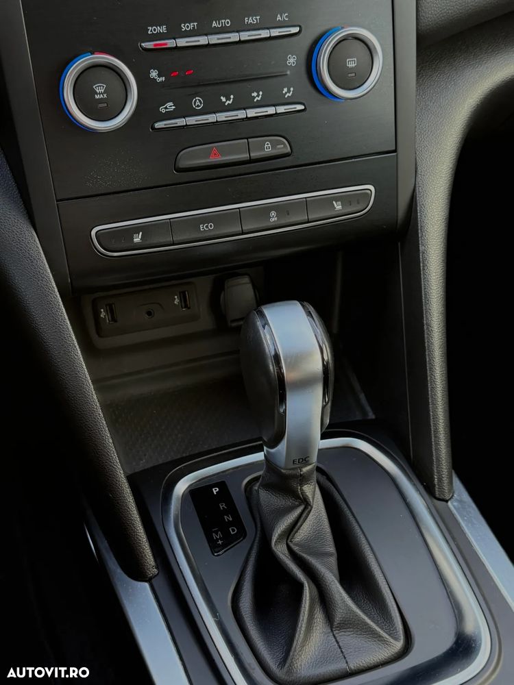 Renault Megane Grandtour ENERGY TCe 130 EDC BUSINESS - 23