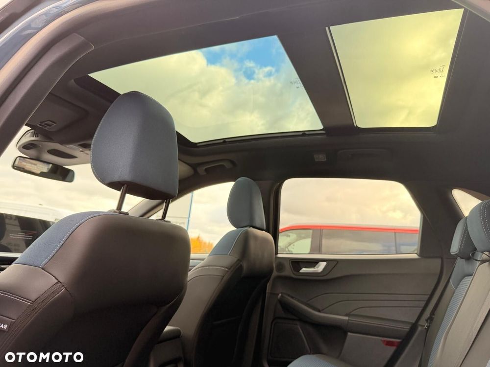 Ford Kuga - 35