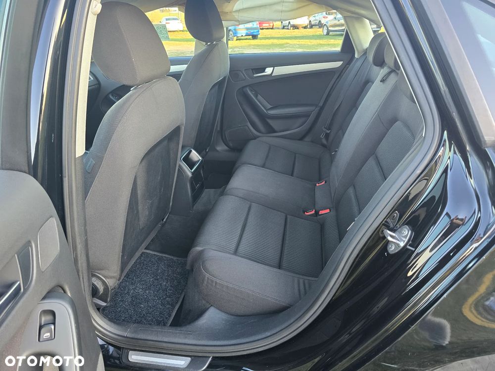 Audi A4 Limousine 2.0 TDI DPF Attraction - 11