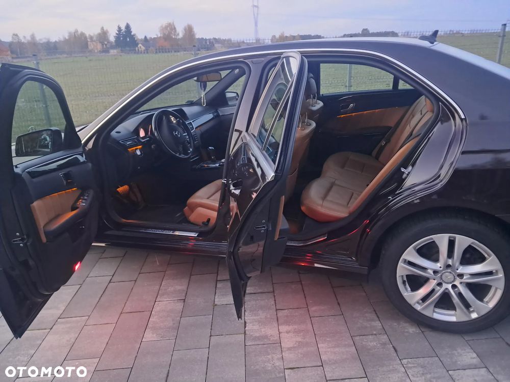 Mercedes-Benz Klasa E 250 CDI DPF BlueEFFICIENCY Automatik Avantgarde - 7
