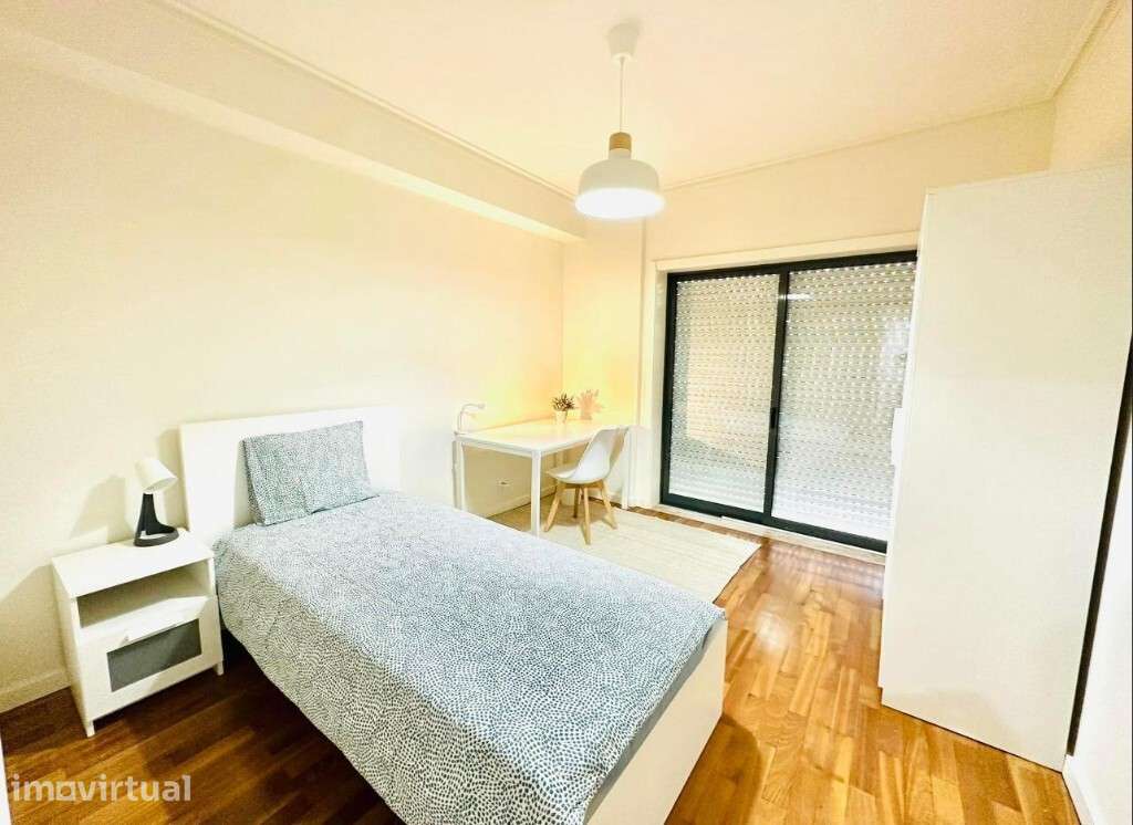 Quarto perto da Universidade do Minho e Braga Parque - Grande imagem: 2/9