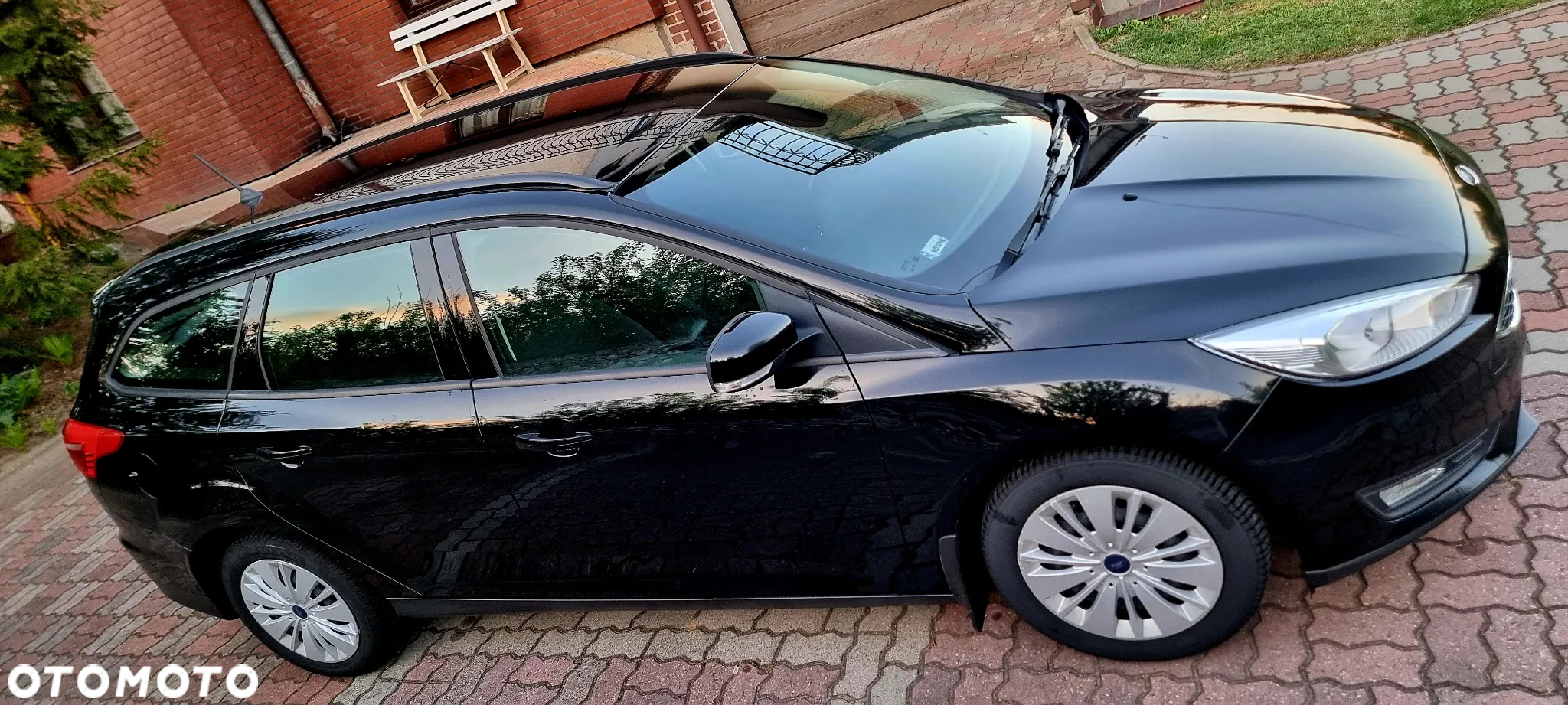 Ford Focus 1.5 TDCi Black Edition - 11