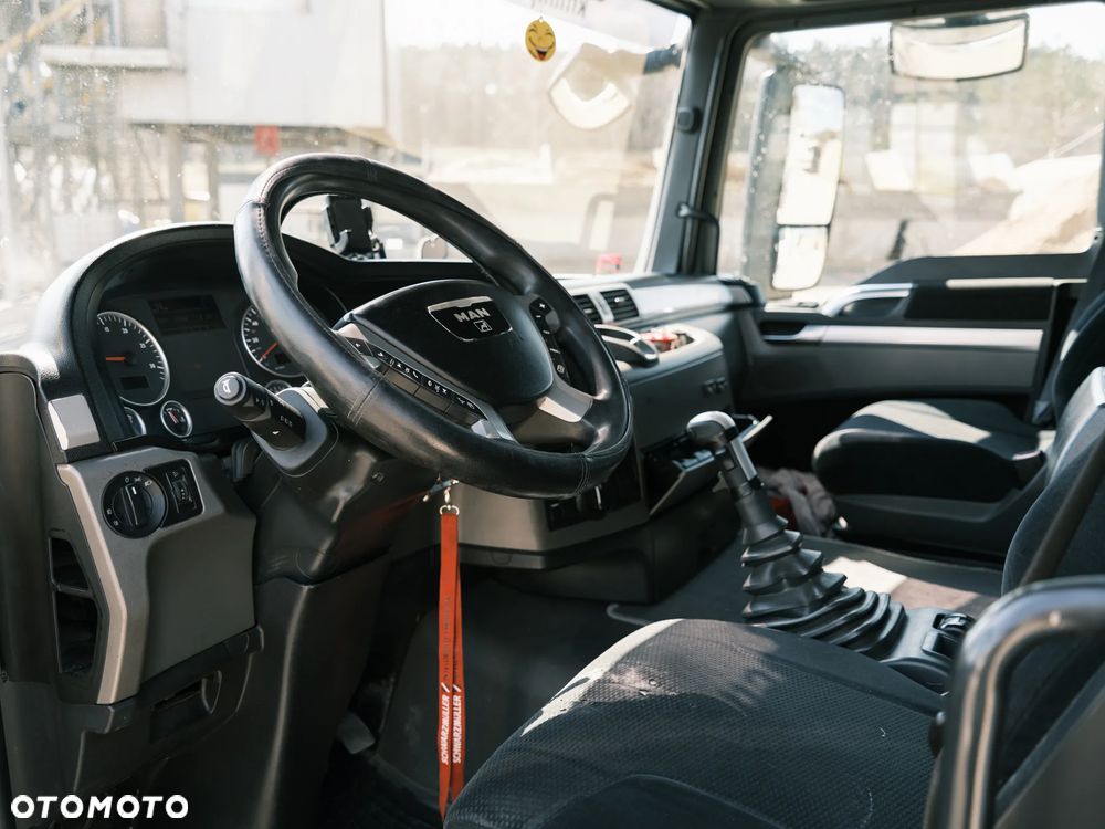 MAN TGS - 9