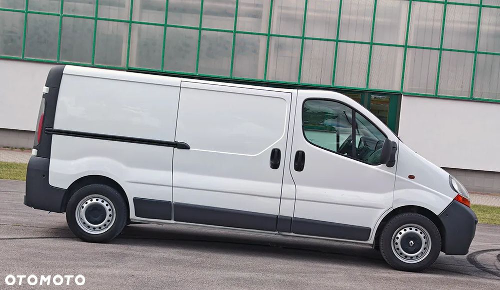 Renault Trafic - 8
