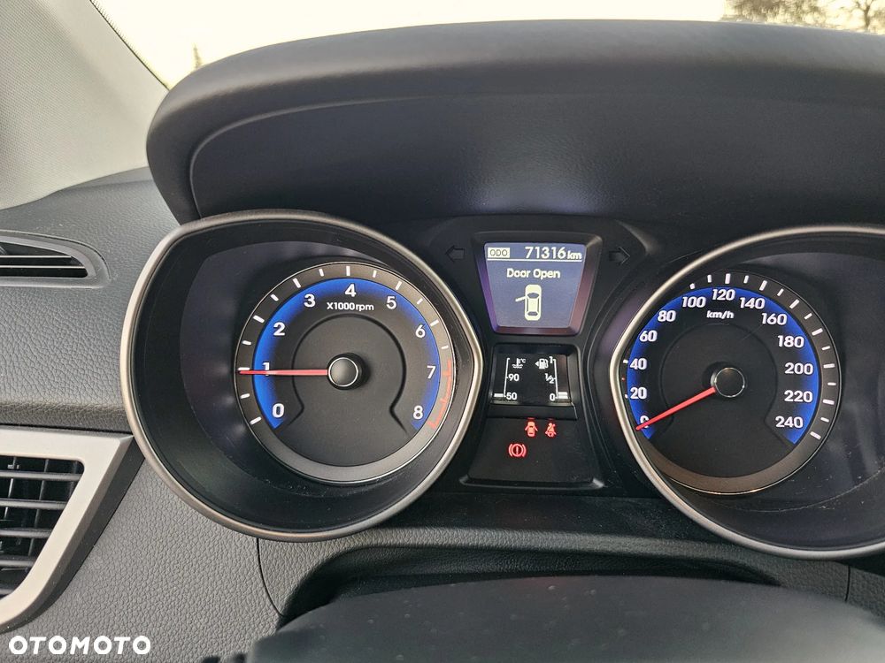 Hyundai i30 1.6 GDI BlueDrive Go - 13