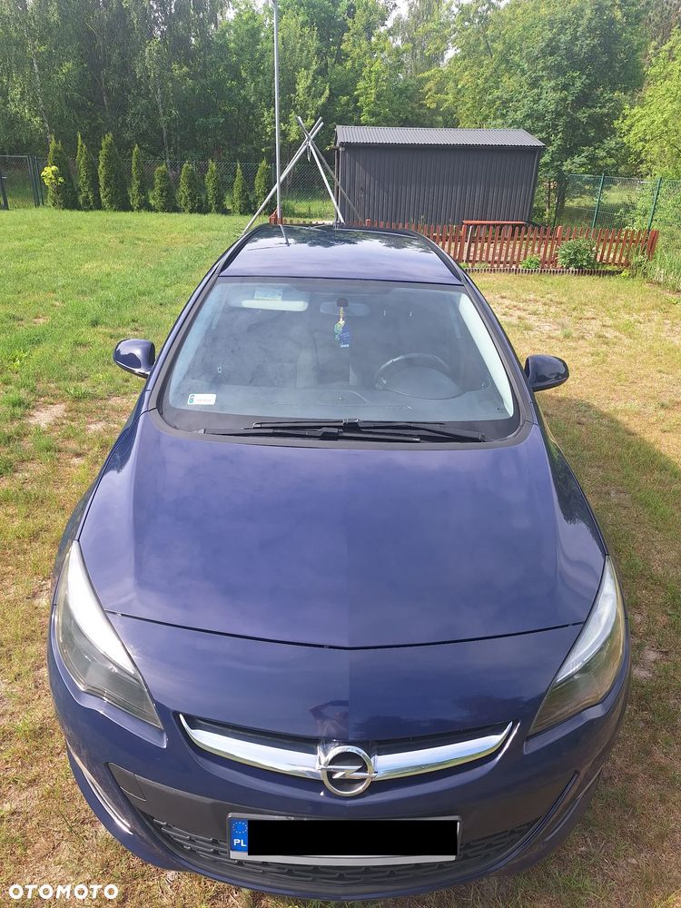 Opel Astra 2015 photo 2