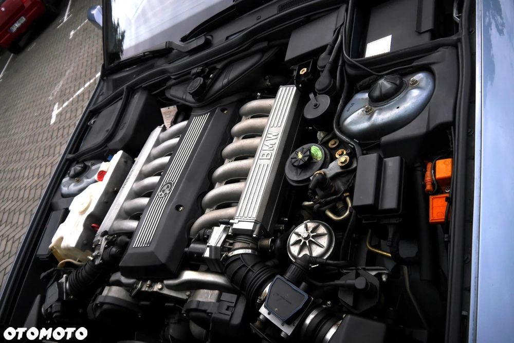 BMW Seria 7 750iL - 18