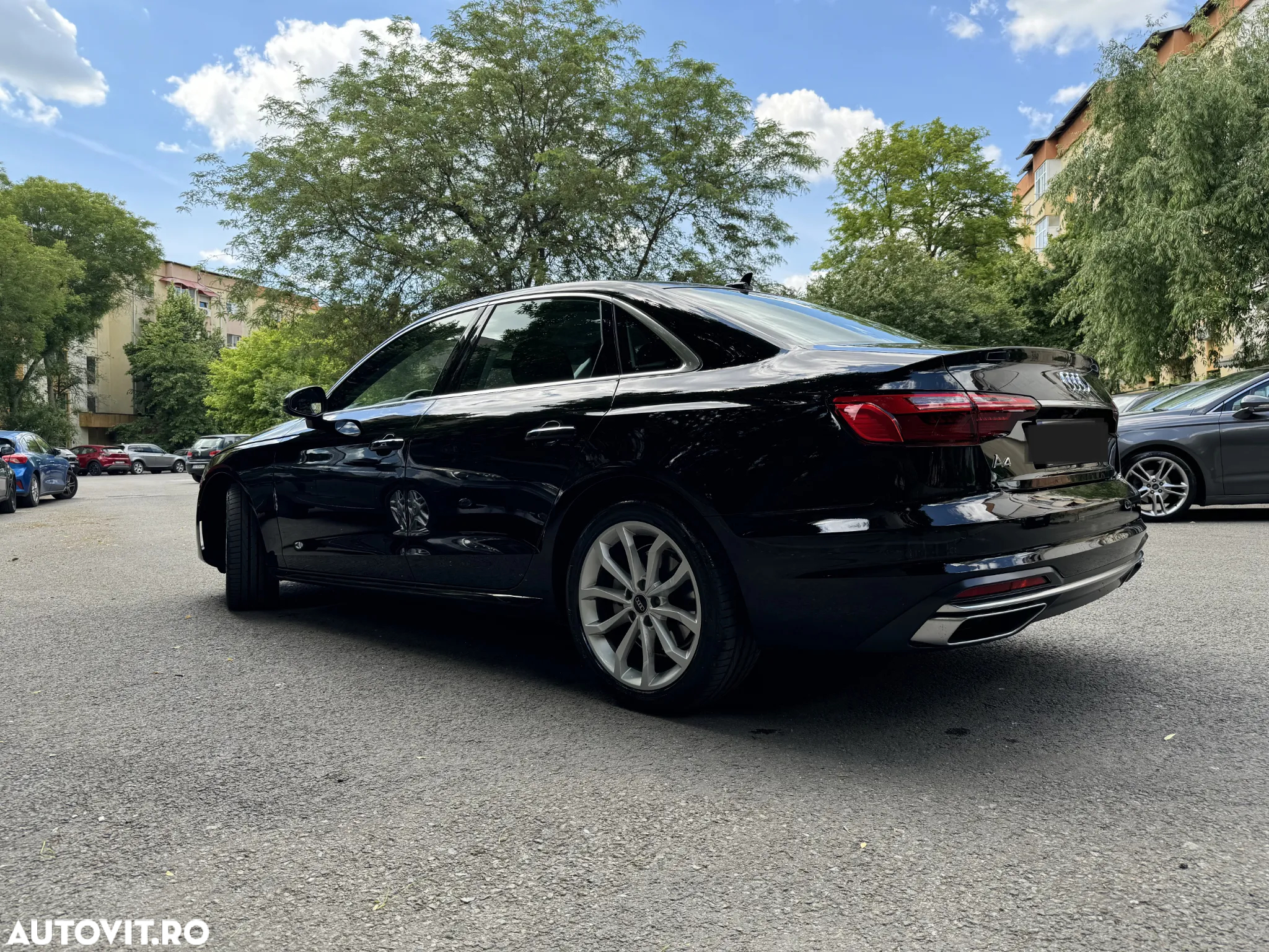 Audi A4 35 TFSI S tronic MHEV Advanced - 10